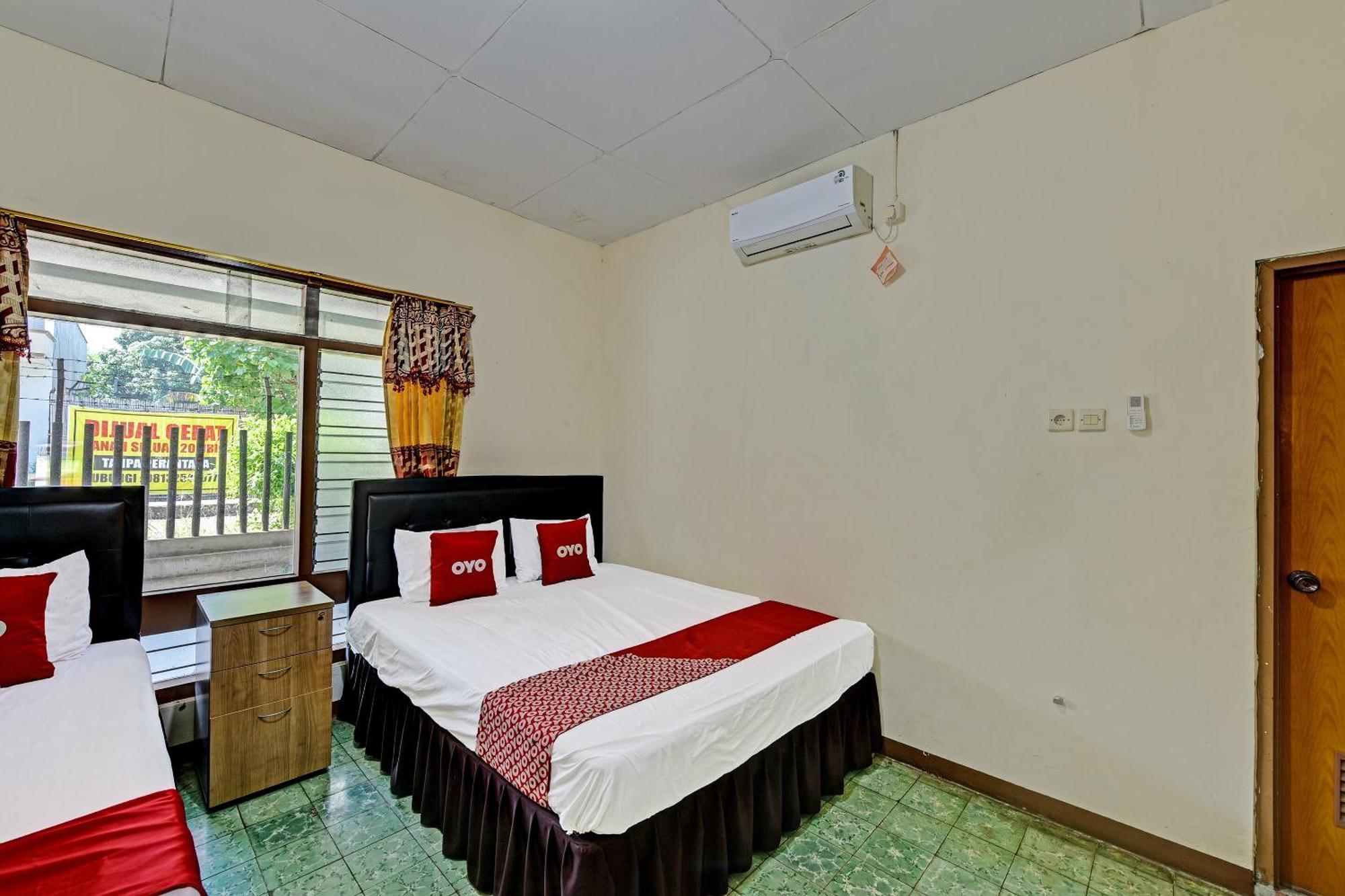 Oyo 90443 Hotel New Kartika In Cilopadang Exteriér fotografie