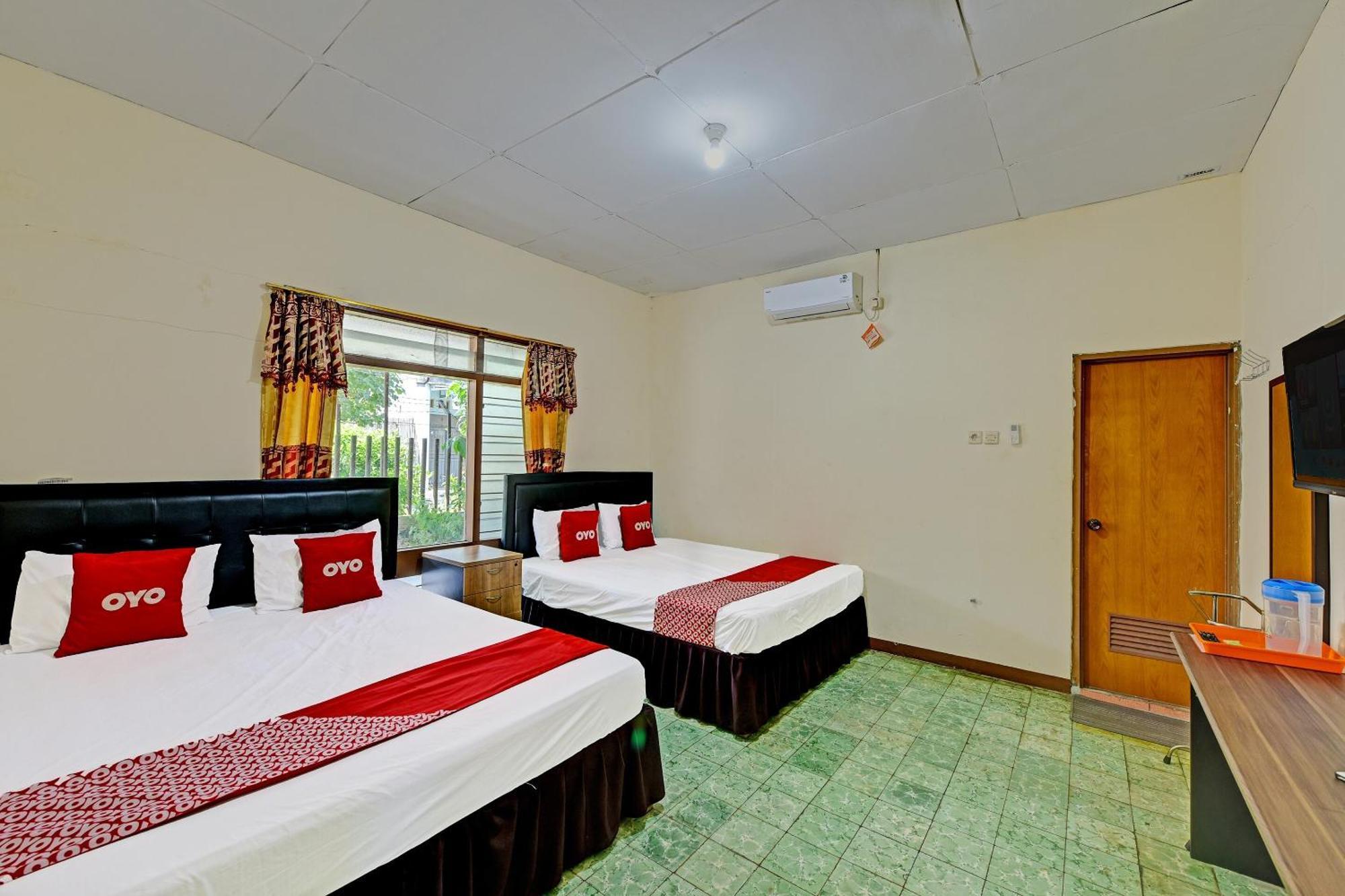 Oyo 90443 Hotel New Kartika In Cilopadang Exteriér fotografie