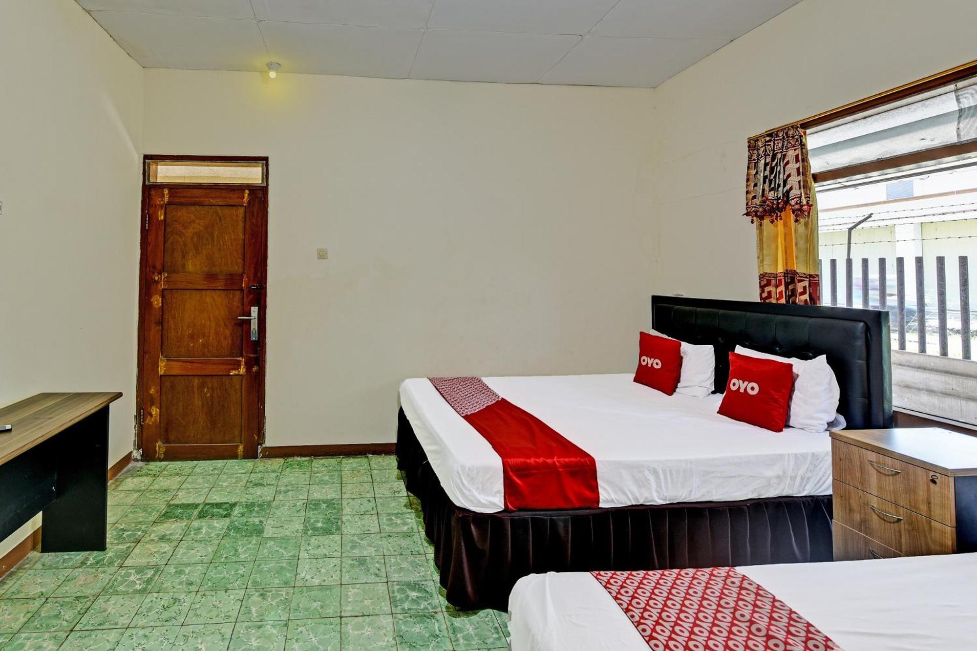 Oyo 90443 Hotel New Kartika In Cilopadang Exteriér fotografie
